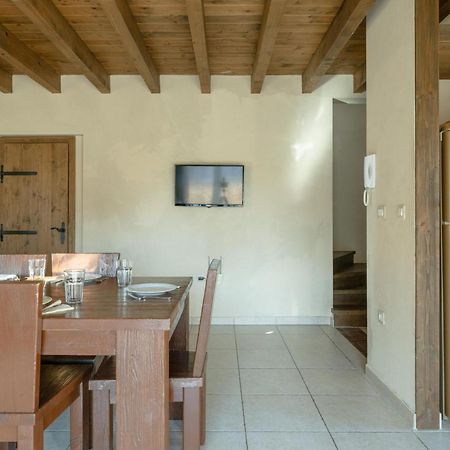 Villa Castagna Near The Sea With Private Pool And Sauna Premantura Exterior foto